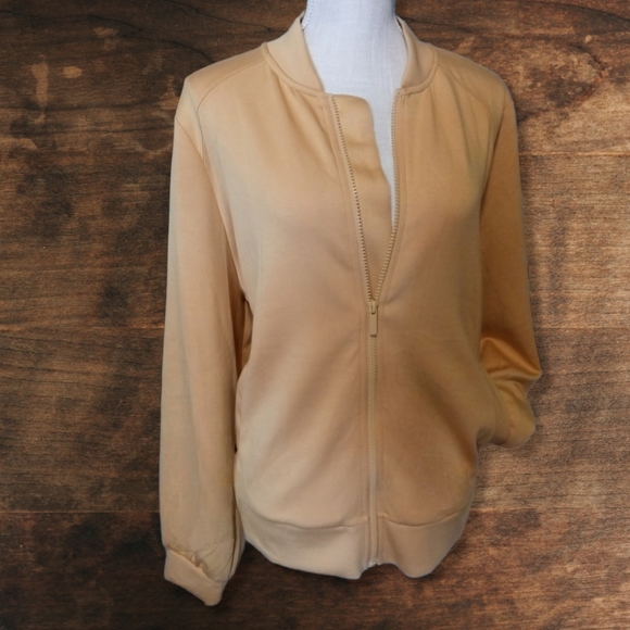 Stylus Lightweight Velvet Soft Jacket in Plus Size 1Xl In Soft Mustard NWT - Picture 8 of 8